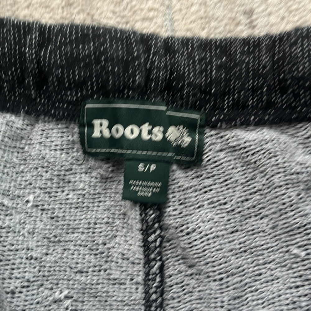 Men’s Roots shorts - Picture 3 of 4
